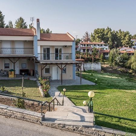 Mezoneta Elani Villa ซีวิรี ภายนอก รูปภาพ