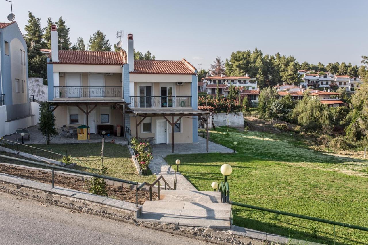 Mezoneta Elani Villa ซีวิรี ภายนอก รูปภาพ